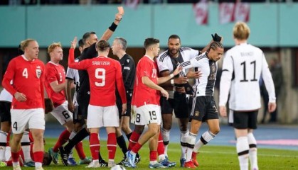 pg模拟器试玩入口-德国队一夜回到换帅前？萨内红牌才逼出热血30分钟